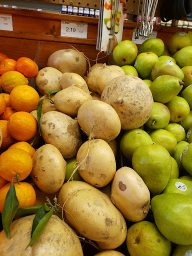 Grocery Store «Gualala Supermarket», reviews and photos, 39225 CA-1, Gualala, CA 95445, USA