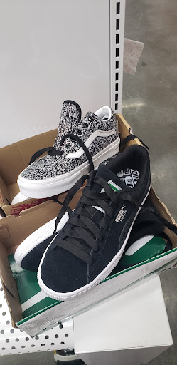 Shoe Store «WSS», reviews and photos, 7900 Sepulveda Blvd, Van Nuys, CA 91405, USA