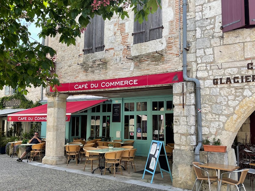 Cafe du commerce à Lauzerte