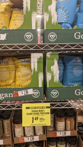 Discount Store «Ocean State Job Lot», reviews and photos, 901 Boston Post Rd, Old Saybrook, CT 06475, USA