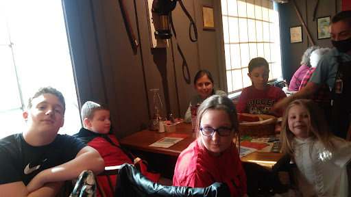 American Restaurant «Cracker Barrel Old Country Store», reviews and photos, 228 Mall Blvd, Bloomsburg, PA 17815, USA