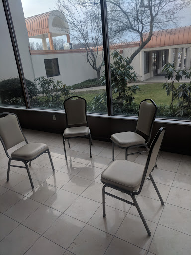 Country Club «Avon Oaks Country Club», reviews and photos, 32300 Detroit Rd, Avon, OH 44011, USA