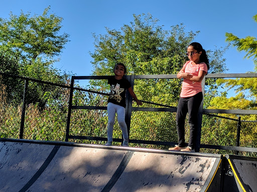 Park «Hampe Park», reviews and photos, 297 W Lies Rd, Carol Stream, IL 60188, USA