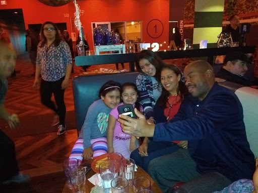 Bowling Alley «Bowlero Romeoville», reviews and photos, 735 N. Center Blvd, Romeoville, IL 60446, USA