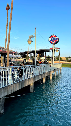 Bar & Grill «The Pub Fountains», reviews and photos, 12720 Southwest Fwy, Stafford, TX 77477, USA