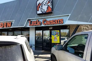 Little Caesars Pizza image