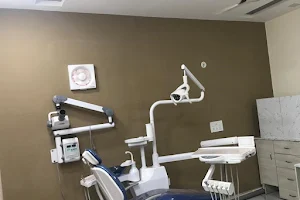 Xpertsmiles Dental Clinic (Best Dental Clinic in Rohini | Best dentist in Rohini) image