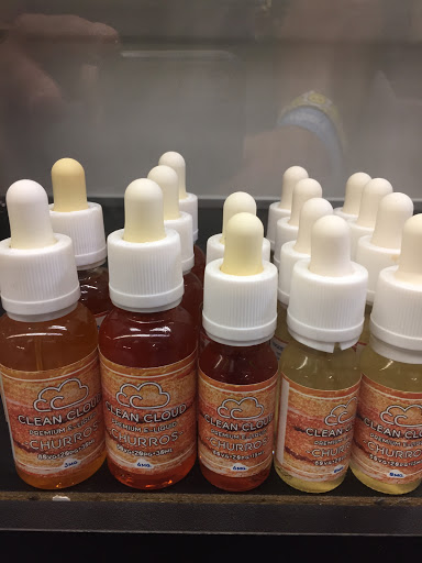 Tobacco Shop «Slow Motion Smoke Shop», reviews and photos, 11126 N 30th St, Tampa, FL 33612, USA