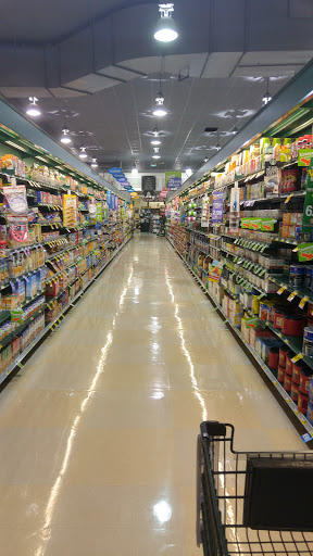 Grocery Store «Harris Teeter», reviews and photos, 500 Oberlin Rd, Raleigh, NC 27605, USA