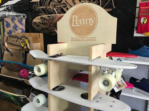 Skateboard Shop «LoCo Skate Shop», reviews and photos, 622 Main St, Longmont, CO 80501, USA