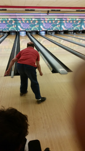 Bowling Alley «Streamwood Bowl», reviews and photos, 1232 E Irving Park Rd, Streamwood, IL 60107, USA