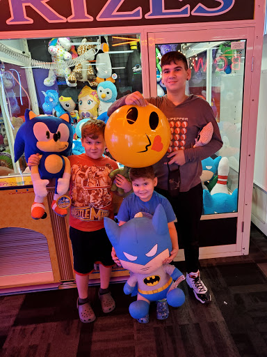 Bowling Alley «AMF Star Lanes», reviews and photos, 740 S Pleasantburg Dr, Greenville, SC 29607, USA