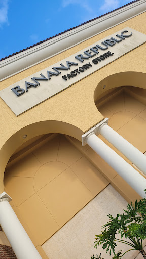 Clothing Store «Banana Republic», reviews and photos, 8200 Vineland Ave, Orlando, FL 32821, USA