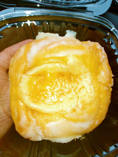 Bakery «Servatii Pastry Shop White Oak», reviews and photos, 5876 Cheviot Rd, Cincinnati, OH 45247, USA