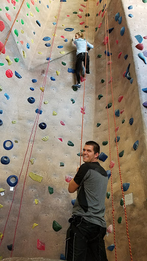 Gym «Hangar 18 Indoor Climbing Gym - Upland», reviews and photos, 256 E Stowell St, Upland, CA 91786, USA