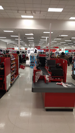 Department Store «Target», reviews and photos, 1 Mystic View Rd, Everett, MA 02149, USA