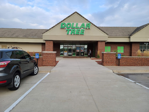 Dollar Store «Dollar Tree», reviews and photos, 6630 Mills Civic Pkwy #3118, West Des Moines, IA 50266, USA