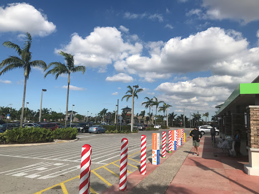 Supermarket «Walmart Neighborhood Market», reviews and photos, 11800 Hialeah Gardens Blvd, Hialeah Gardens, FL 33018, USA