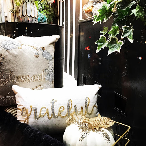 Boutique «Bombshell Bling and Beauty Boutique LLC», reviews and photos, 707 Frederick Rd, Catonsville, MD 21228, USA