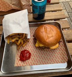 Photo n°9 de Smash Burger Joint à Lyon ()