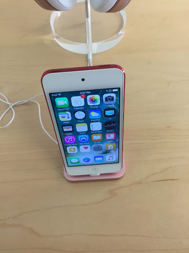 Computer Store «Apple Shadyside», reviews and photos, 5508 Walnut St, Pittsburgh, PA 15232, USA