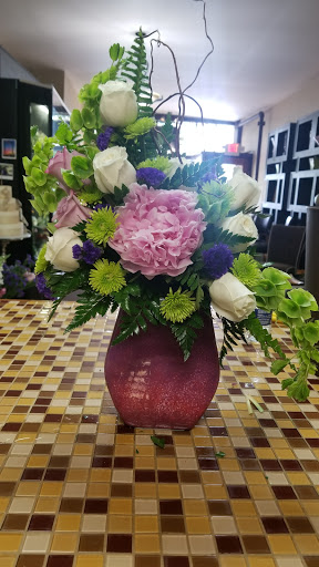 Florist «Battiste LaFleur Galleria», reviews and photos, 825 E Long St, Columbus, OH 43203, USA
