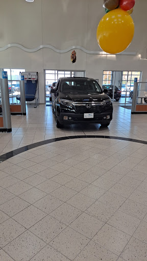 Used Car Dealer «McGovern Honda», reviews and photos, 300 Manley St, Brockton, MA 02301, USA