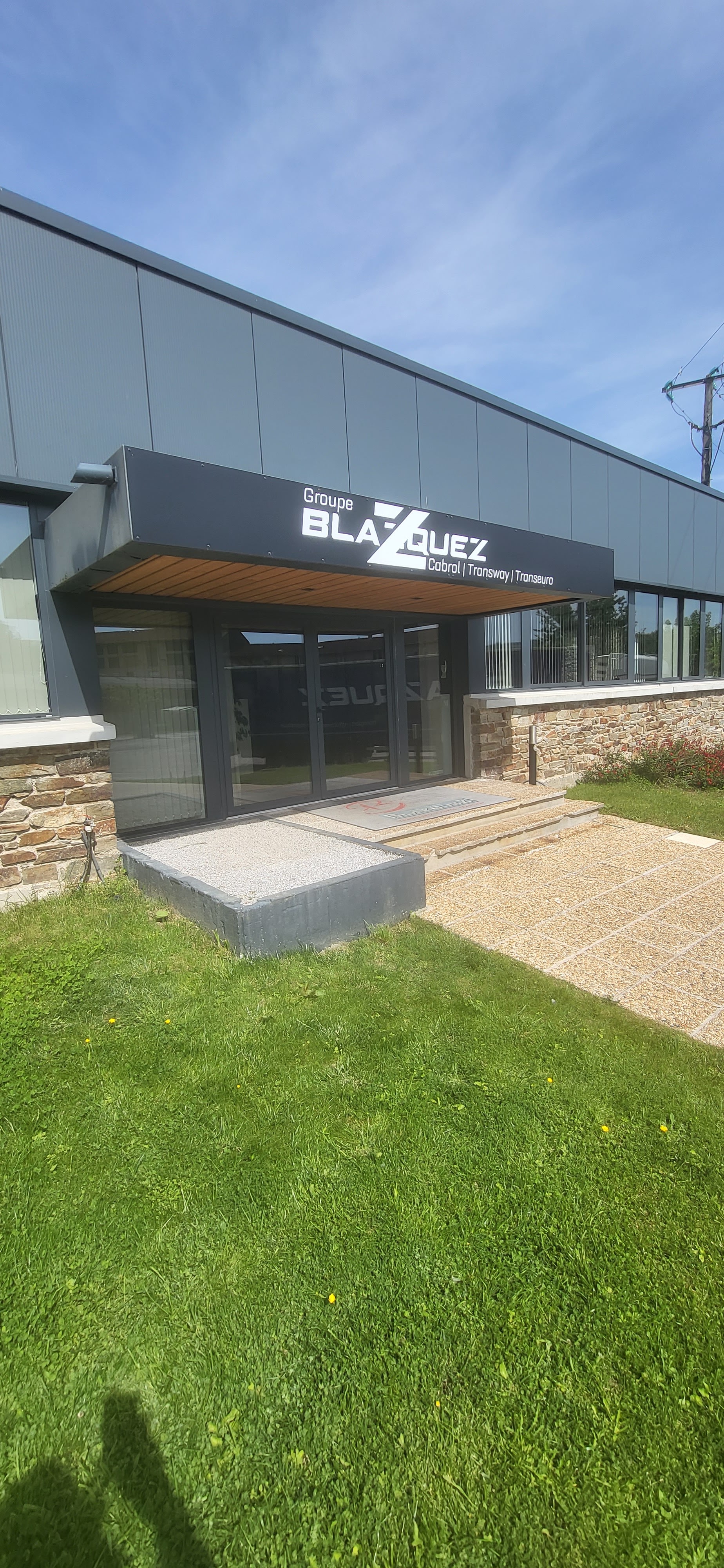 Photo n° 1 de l'avis de AZ.e fait le 02/06/2023 à 10:09