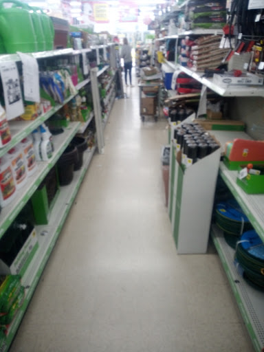 Home Goods Store «Dollar General», reviews and photos, 7830 U.S Hwy 61, St Francisville, LA 70775, USA