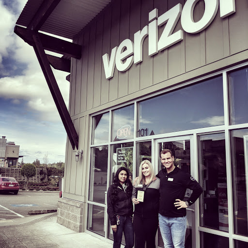 Cell Phone Store «GoWireless Verizon Authorized Retailer», reviews and photos, 21505 Market Pl NW #101, Poulsbo, WA 98370, USA