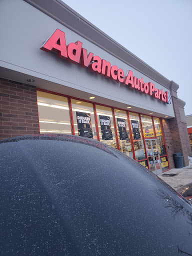 Auto Parts Store «Advance Auto Parts», reviews and photos, 435 N Mclean Blvd, South Elgin, IL 60177, USA
