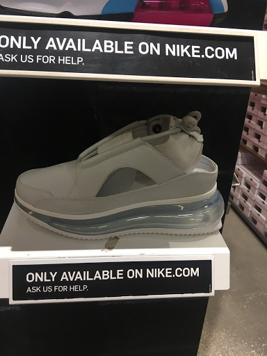 Clothing Store «Nike Factory Store», reviews and photos, 4101 S Carrollton Ave, New Orleans, LA 70119, USA