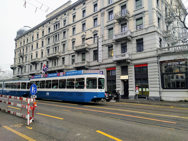 KUONI Reisebüro Zürich Bellevue Öffnungszeiten