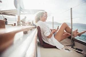 Lady Enid - Barefoot Luxury Day Sailing | Iconic Whitsunday Adventures image