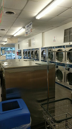 Laundromat «Colley Avenue Laundry Land Laundromat», reviews and photos, 1500 Colley Ave, Norfolk, VA 23517, USA