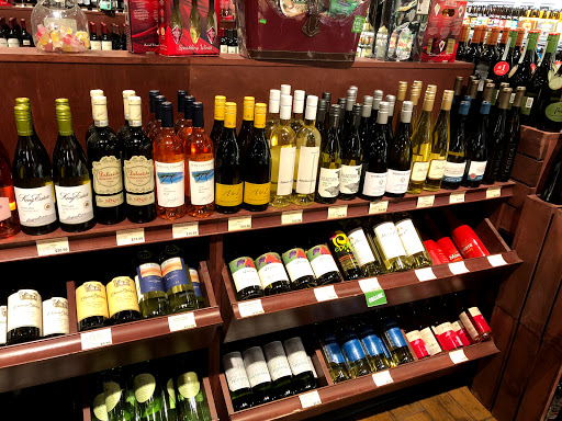 Grocery Store «The Fresh Market», reviews and photos, 1200 E Main St, Spartanburg, SC 29307, USA