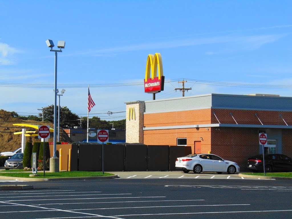 McDonald's 02916