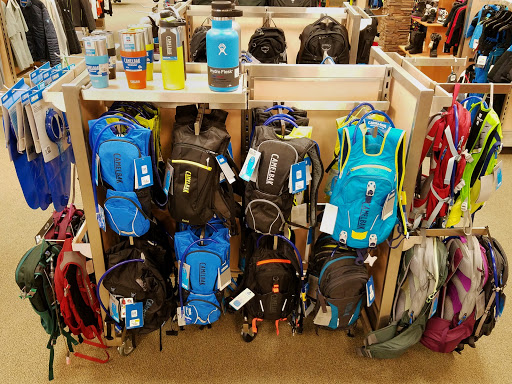 Sporting Goods Store «Peter Glenn Ski & Sports», reviews and photos, 1900 Okeechobee Blvd, West Palm Beach, FL 33409, USA