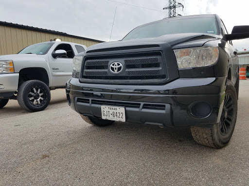 Auto Body Shop «Caliber Collision», reviews and photos, 28310 State Hwy 249, Tomball, TX 77375, USA