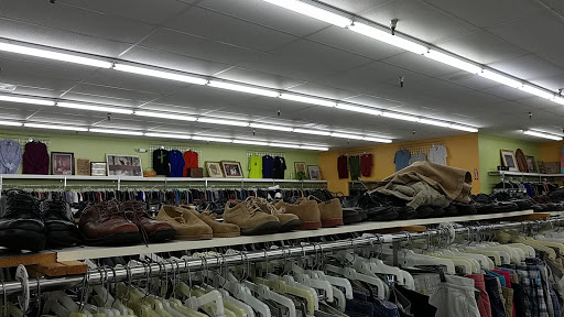 Thrift Store «Edgewood Thrift Store», reviews and photos, 1955 Pulaski Hwy, Edgewood, MD 21040, USA