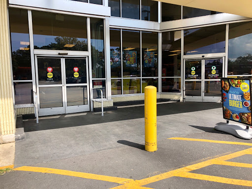 Grocery Store «Winn-Dixie», reviews and photos, 11101 Old St Augustine Rd, Jacksonville, FL 32257, USA