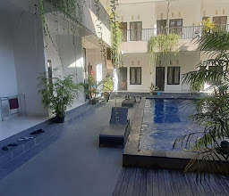Seminyak Point Guest House photo