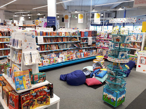 Magasin de jouets Smyths Toys Sainte-Geneviève-des-Bois Fleury-Mérogis