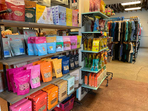 Pet Supply Store «K9 Kibble LLC», reviews and photos, 5535 6th Ave, Kenosha, WI 53140, USA