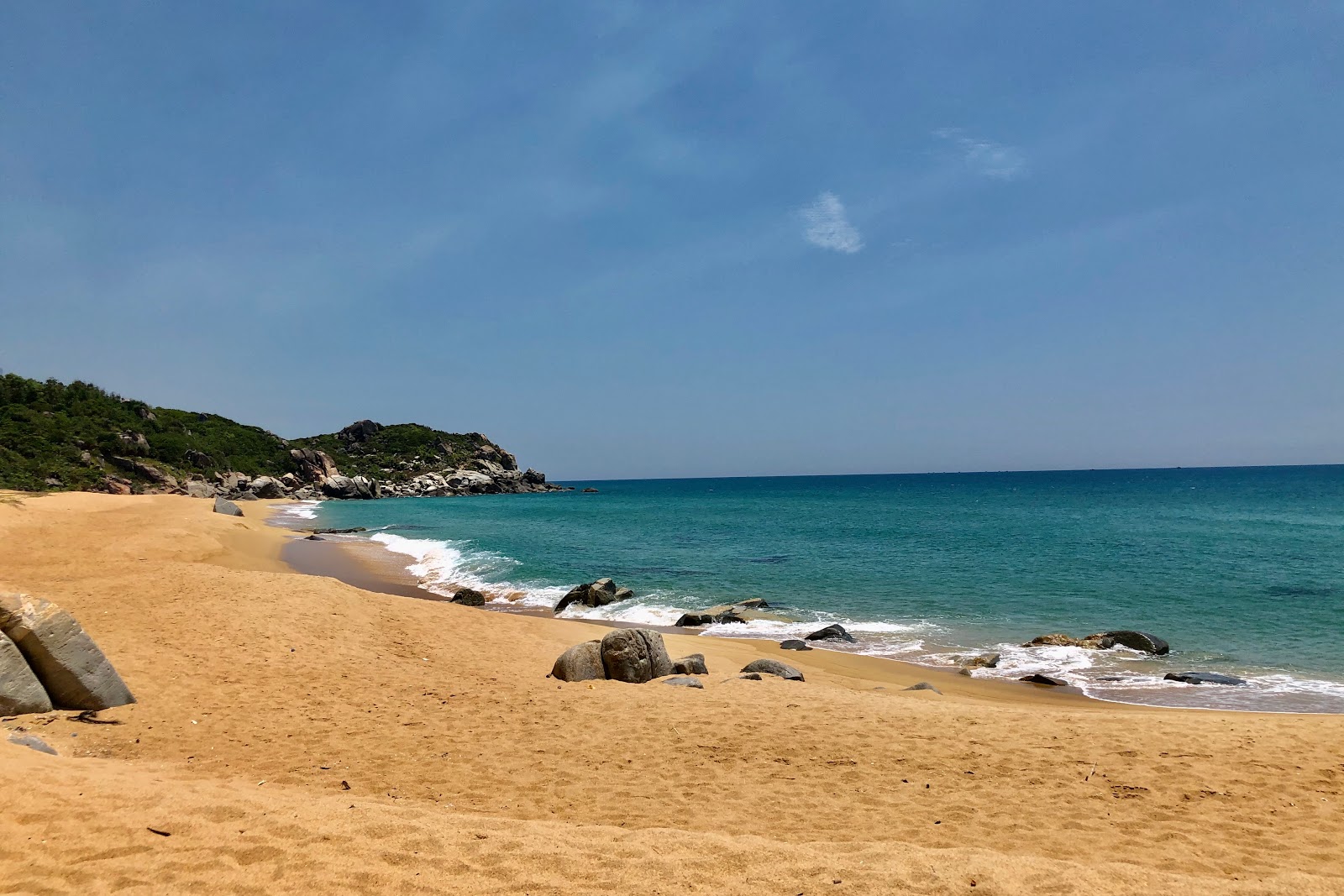 Φωτογραφία του Go Co Beach με φωτεινή άμμος επιφάνεια