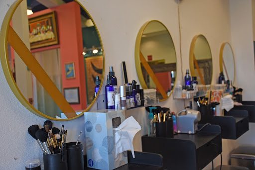 Make-up Artist «Vanity & Glamour Cosmetics / VGCosmetic Makeup Artists», reviews and photos, 547 28th St, Des Moines, IA 50312, USA