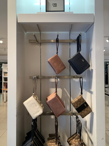 Store «Coach», reviews and photos, 8375 Arroyo Cir A059, Gilroy, CA 95020, USA