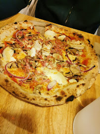 Plats et boissons du Restaurant Pizza Mongelli - Revel - n°15