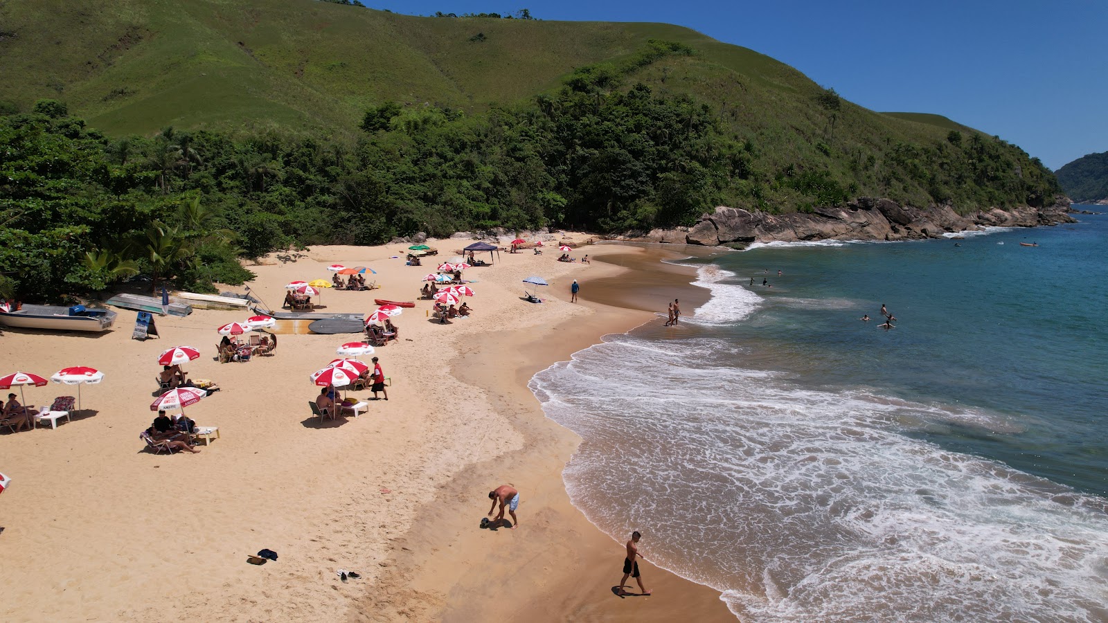 Foto di Spiaggia Toque Grande con una superficie del sabbia beige