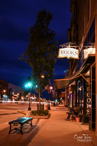 Thimbleberry Books, 166 S Central Ave, Marshfield, WI 54449, USA, 